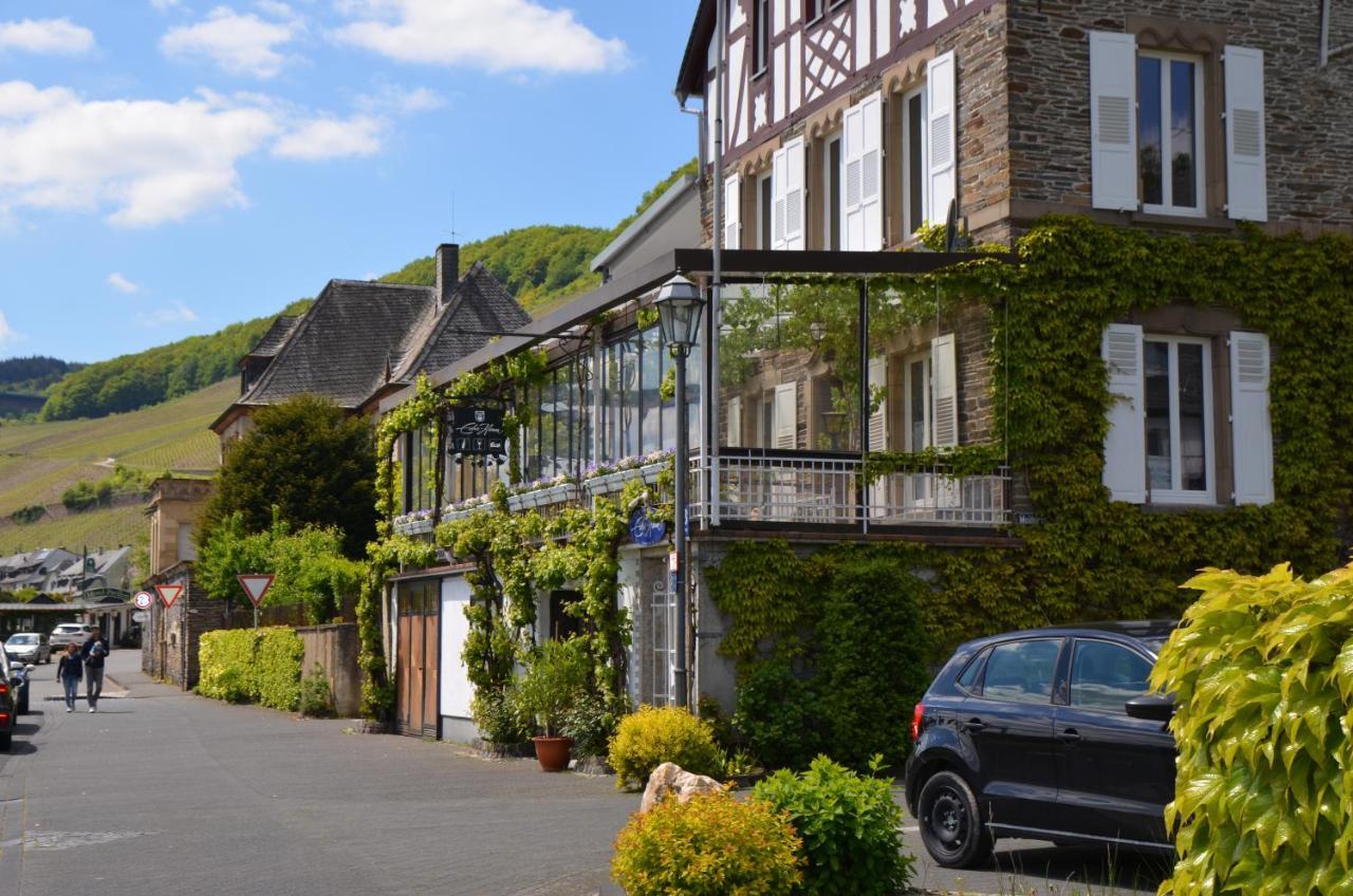 Weingut Erbes-Henn Hotel Ürzig Kültér fotó